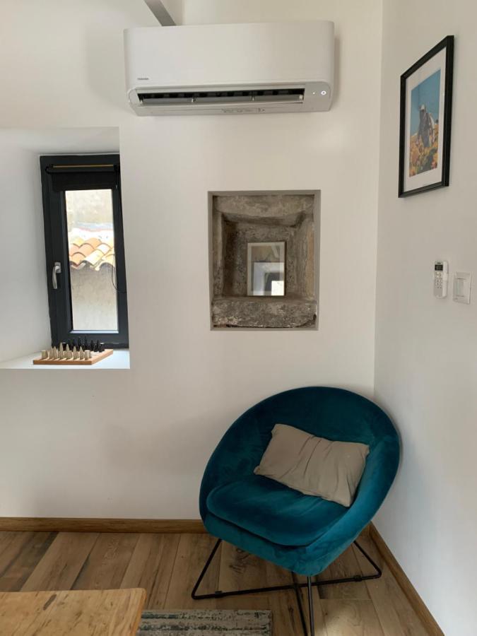 Charming Typical Stone House With Modern Amenities Chauzon